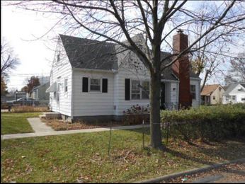 1318 West Macqueen Ave.