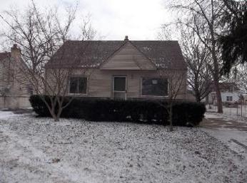 245 N Main St