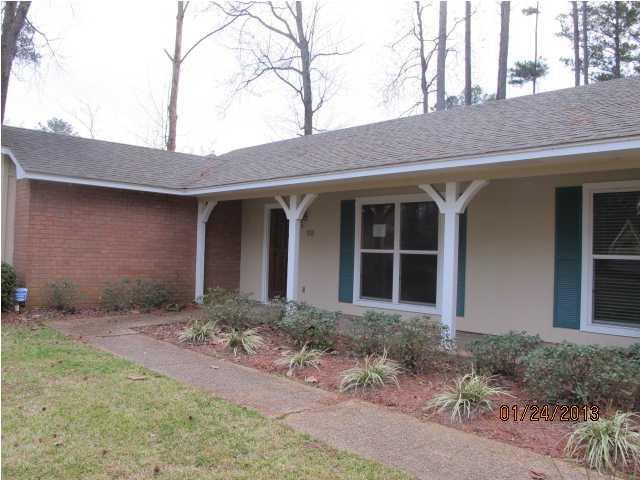 113 Woodglen Pl