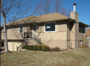 330 Flagstone Dr SE