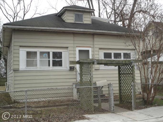 221 Audrey Ave
