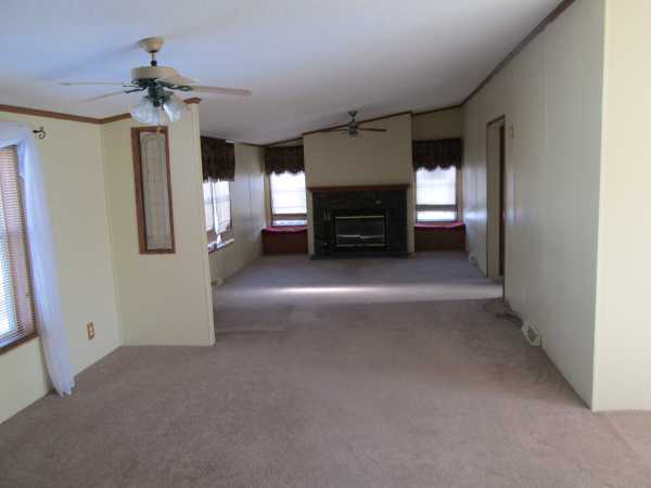 43569 Medea Dr