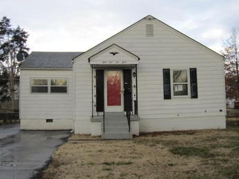 223 Elmwood St