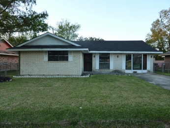 129 Boardwalk St