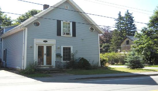 279 Broadway