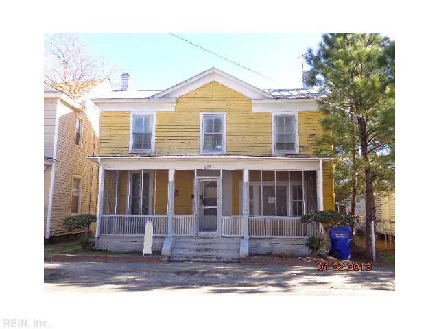 206 Lee St