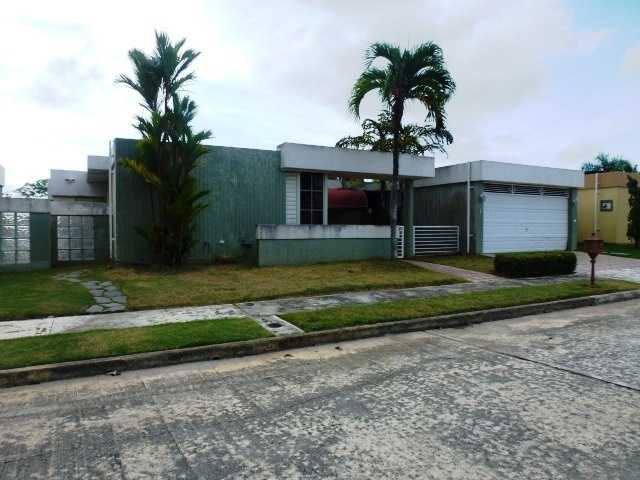 Calle Palma Real Urb Ciudad Jardin 130