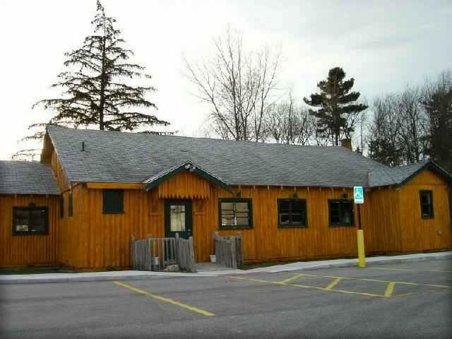 1242 W Houghton Lake Dr