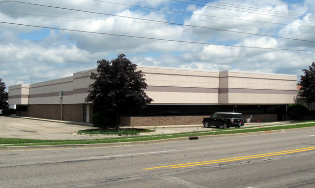 1305 E Jolly Rd