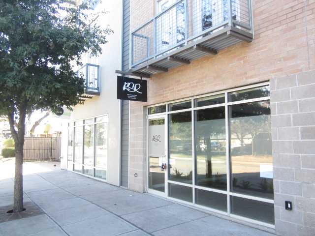1601 E Cesar Chavez St Apt 102