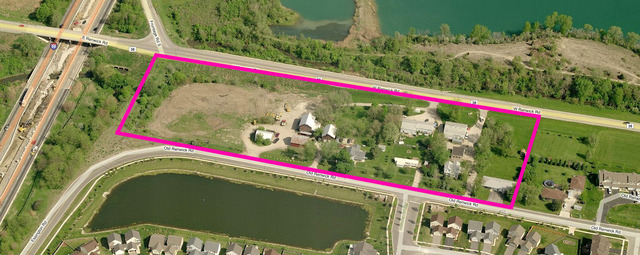 22220-22300 W. Old Renwick Rd.