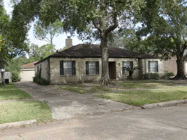 12350 Attlee Dr