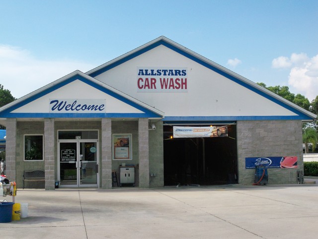 712 Lake Mary Blvd.