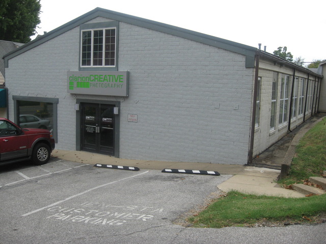 300 W Jennings St