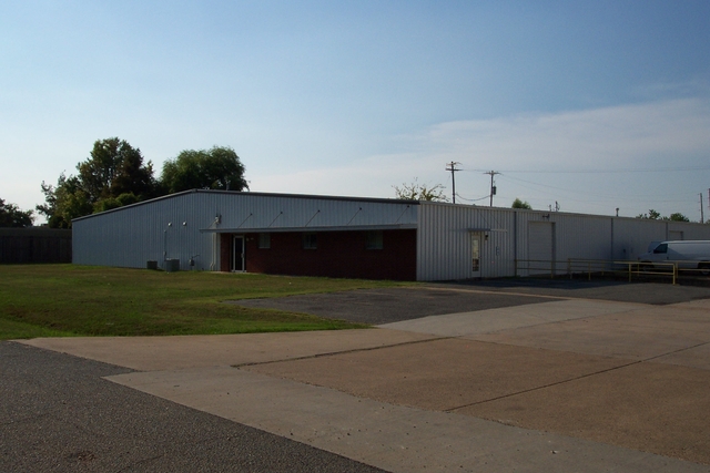 2911 Douglas Drive