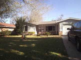 2800 Newcastle Dr