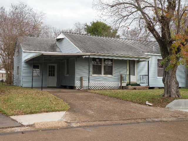 205 E 4th St
