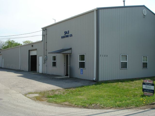 2122 Old Shepherdsville Road