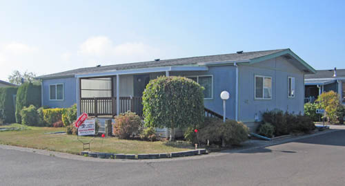 2901 E. 2ND St. #60
