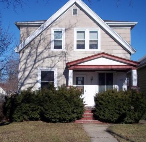 3722 - 3722a E Martin Ave