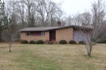 986 Idlewild Dr