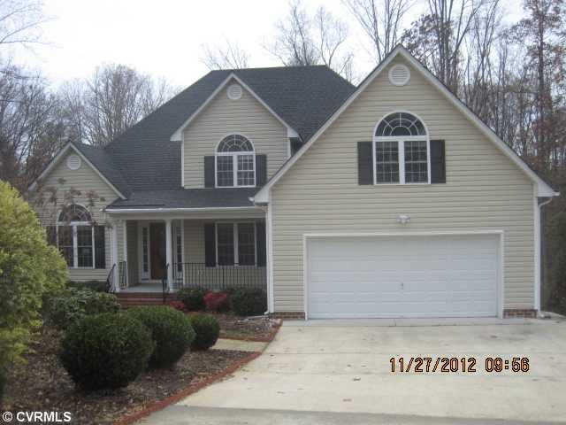 11708 Walnut Wood Dr