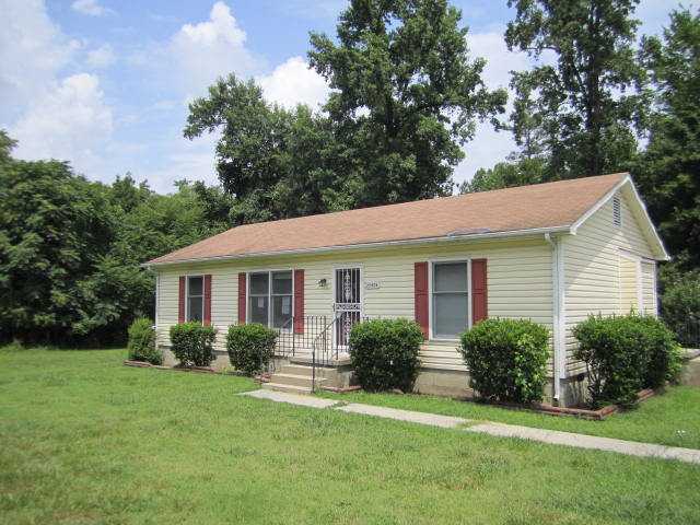 25404 Greensville Ave