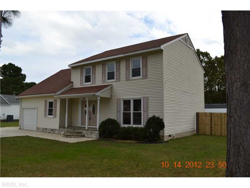 208 Azalea Dr