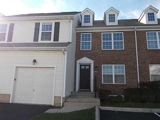 1093 Green Knoll Dr