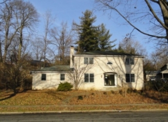 1137 Parkside Dr North