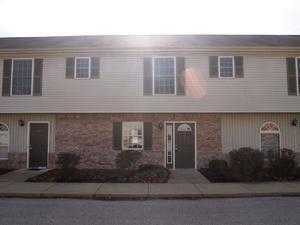 827 E Sherwood Hills Dr