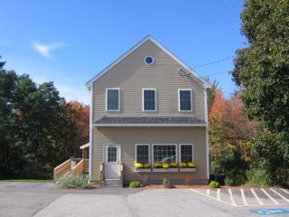 868 Lafayette Rd