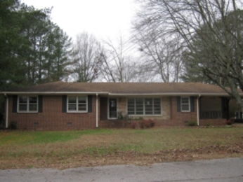 1003 Ash St.