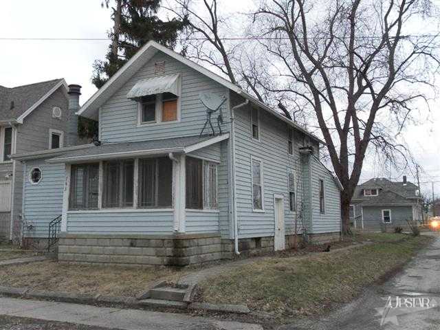 743 Drover St