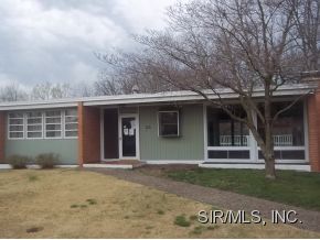 45 Cheshire Dr