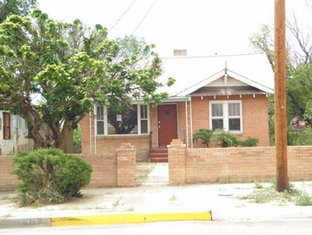415 W National St