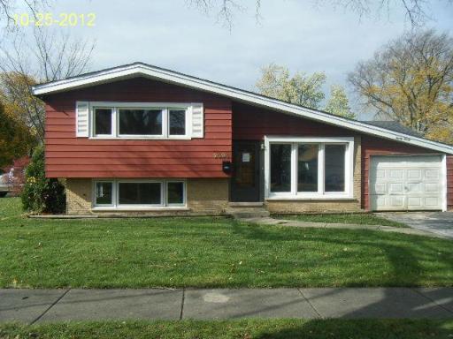 2090 Fox Ln