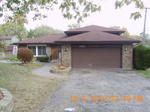 1452 Circle Dr