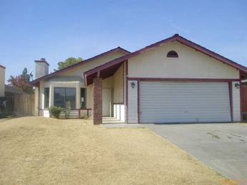 820 Royal Way