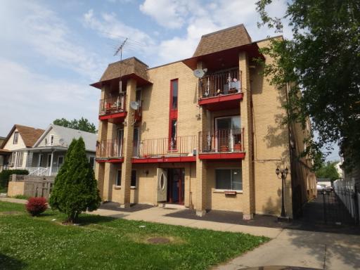 3243 S 49th Ave Apt 202