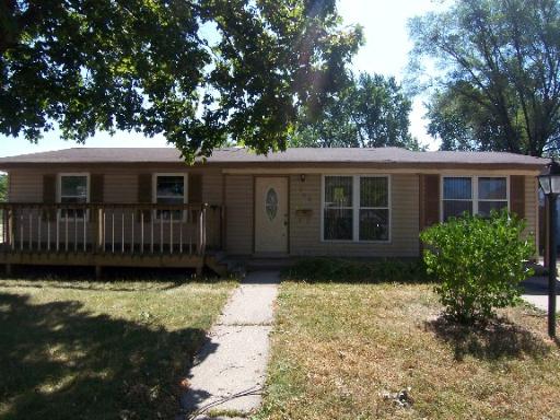 753 Hillcrest Dr