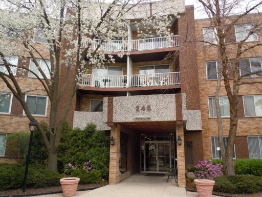 245 S Park Ln Unit 322