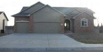 2049 E Quail Hollow
