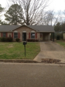 8105 Elmbrook Dr
