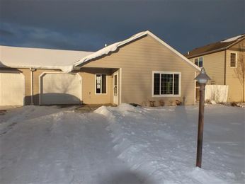71 Pebble Brook Ln