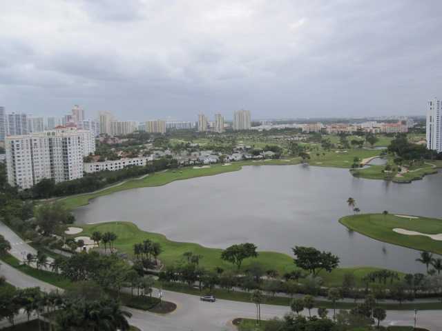 20281 E COUNTRY CLUB DR # 1807