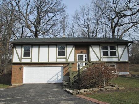 633 Hawthorne Ln