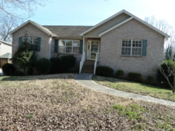 1302 S Courtney Oak Ln