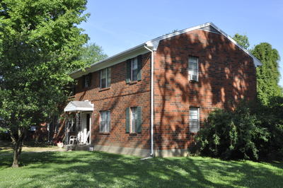 9413 La Grange Rd