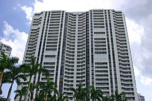 21055 YACHT CLUB DR # 1806